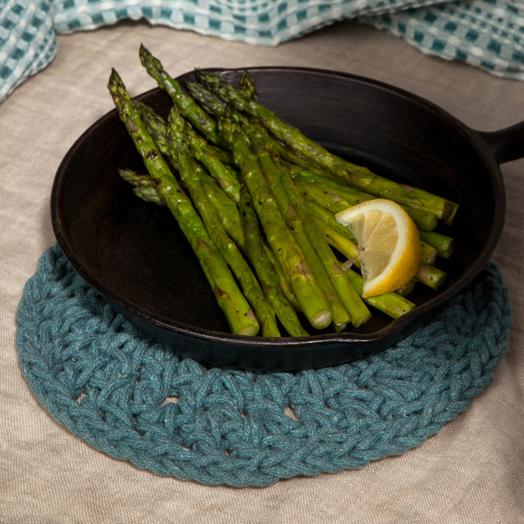 Lagoon Knotted Trivet