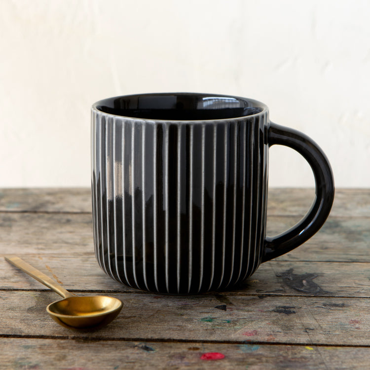 Fluted Mug - Shadow