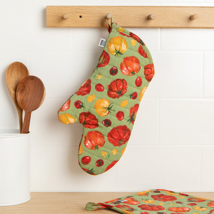 Heirloom Tomatoes Oven Mitt