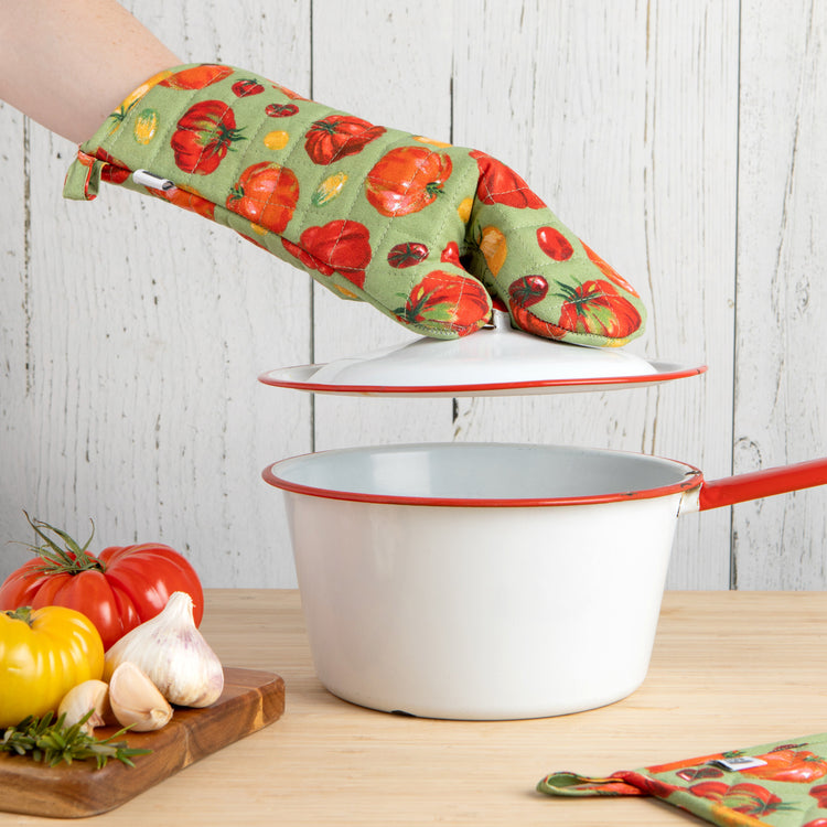 Heirloom Tomatoes Oven Mitt