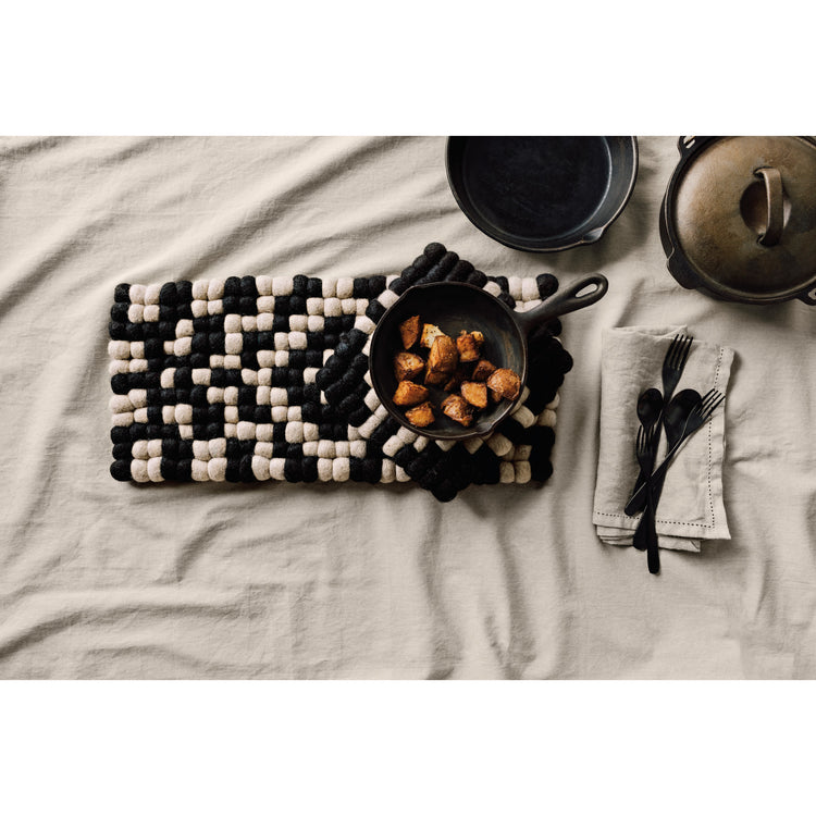 Ember Wool Felt Ball Trivet