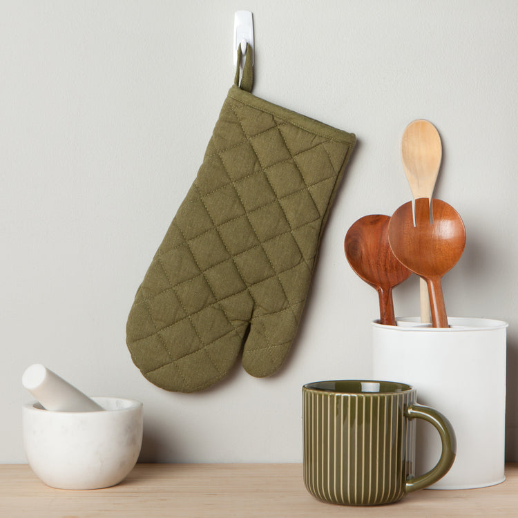 Olive Branch Stonewash Oven Mitt