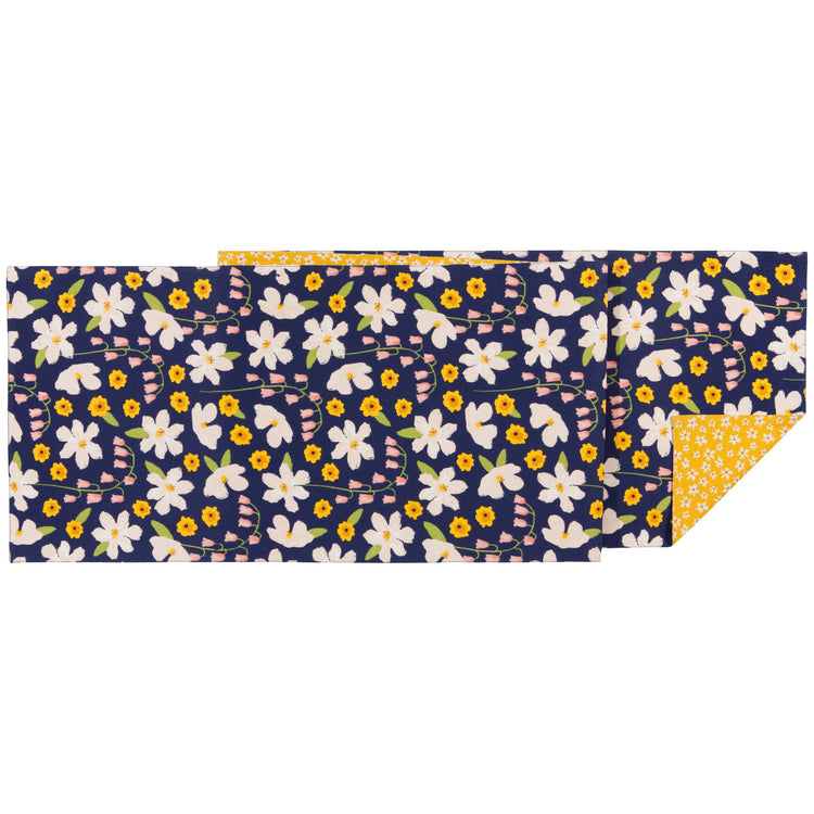 Full Bloom Table Runner