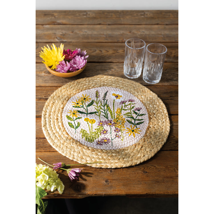 Bees & Blooms Braided Round Placemat