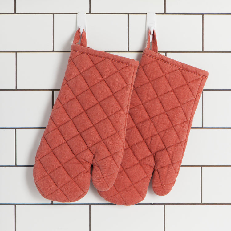 Clay Stonewash Oven Mitt