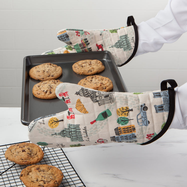 Meet Me In Paris Quilted Oven Mitt