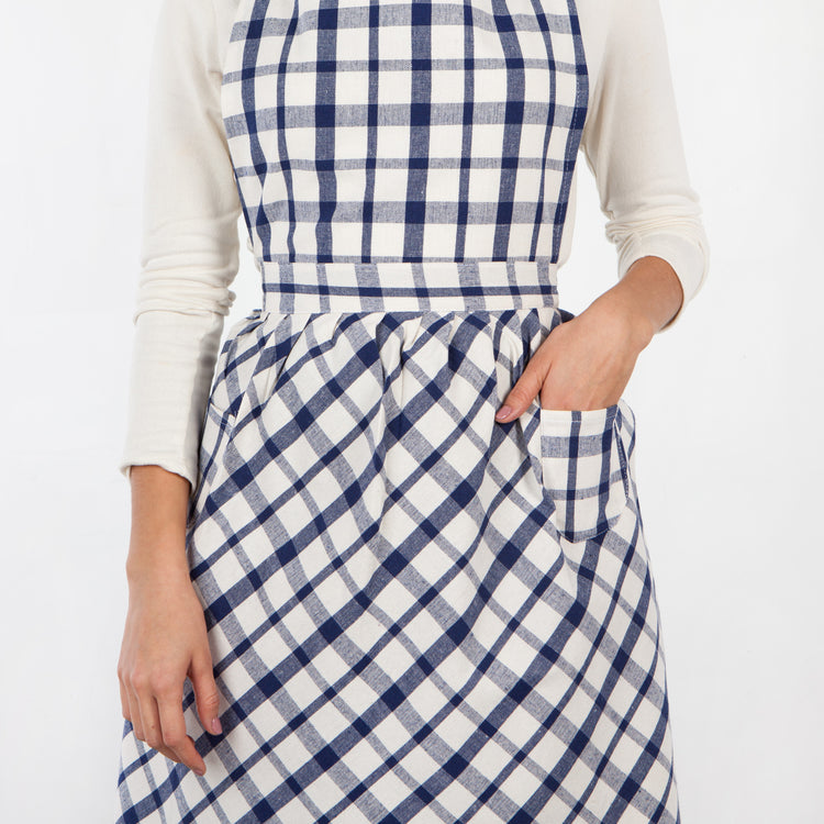 Belle Plaid Classic Apron