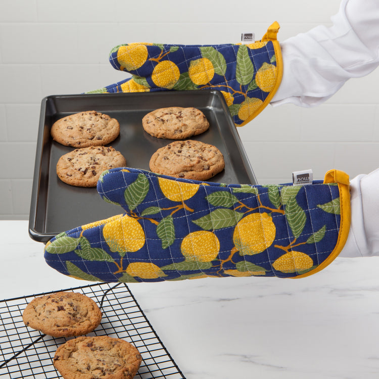 Lemons Oven Mitt