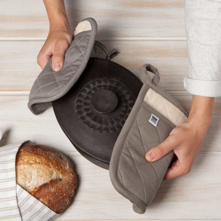 Superior London Gray Potholder