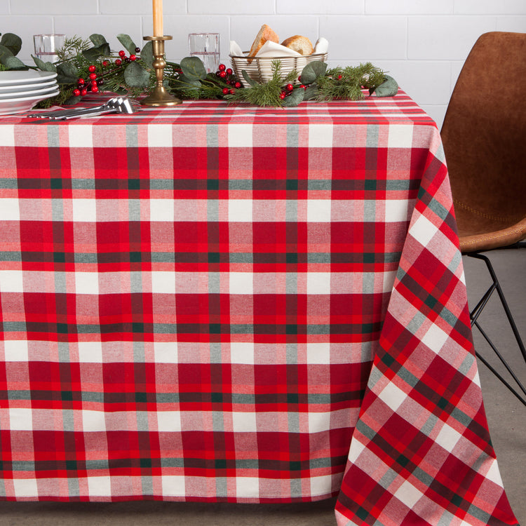 Second Spin Tannenbaum Tablecloth 90 x 60 inches