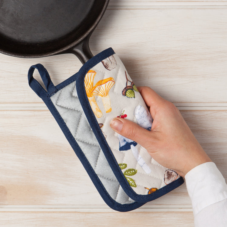 Field Mushrooms Chef Potholder
