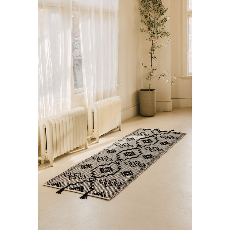 Trace Hallway Runner