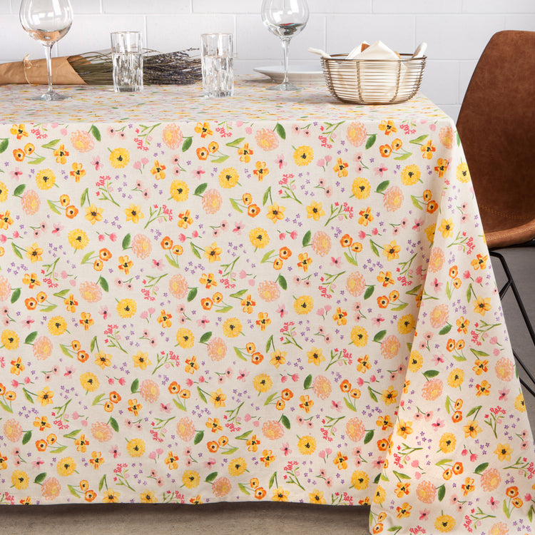 Cottage Floral Printed Tablecloth 90 x 60 Inches