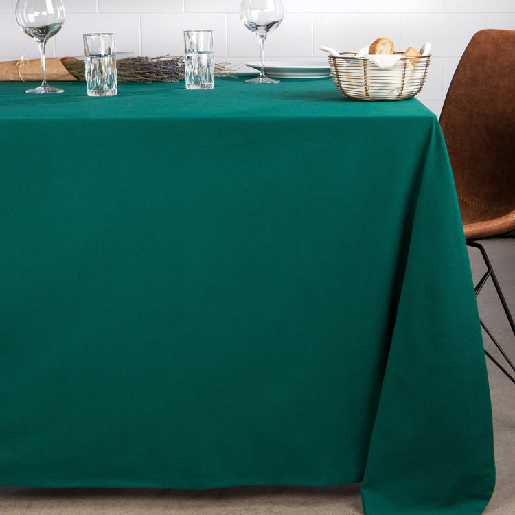 Spectrum Tablecloth Spruce 60 x 90 inch