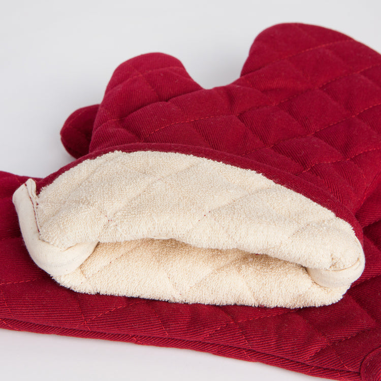 Superior Carmine Red Oven Mitt
