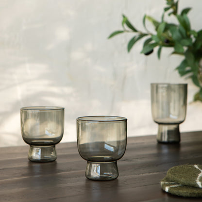 Pedestal Glass 7 oz - Smoke