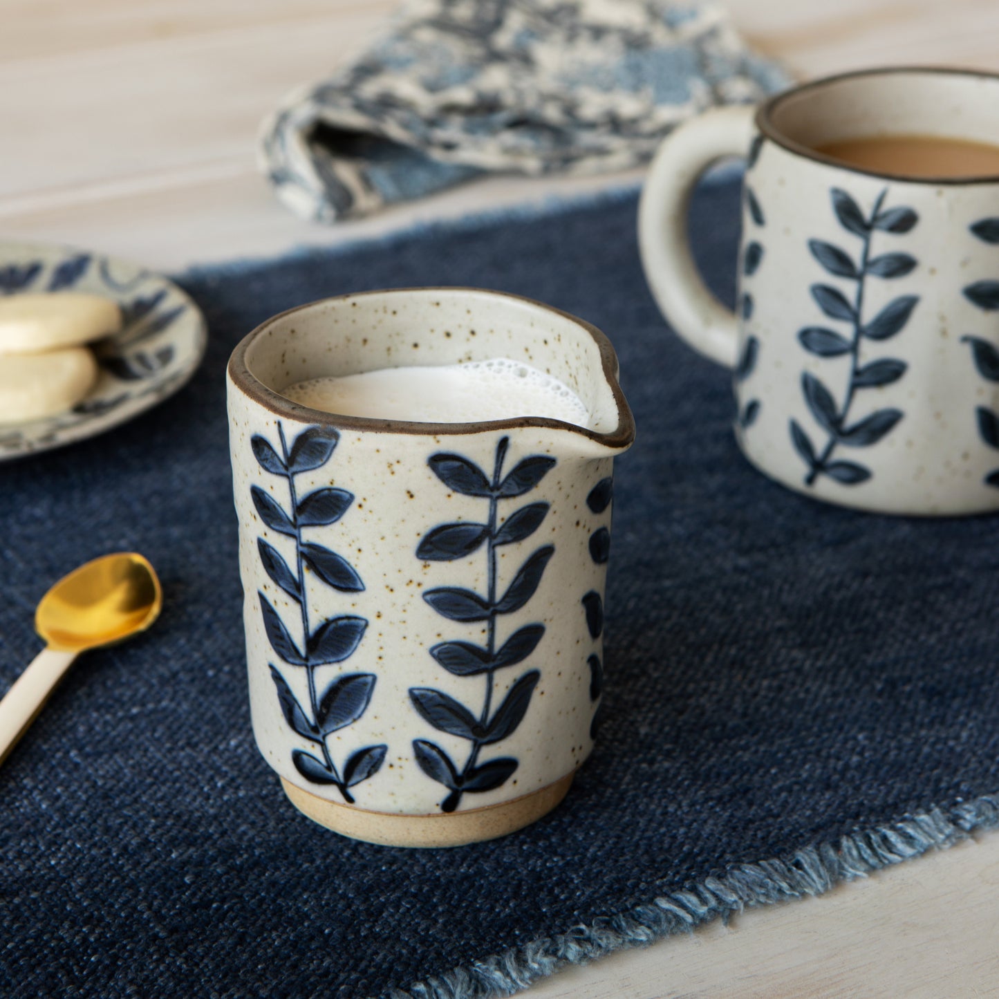 Vine Element Creamer