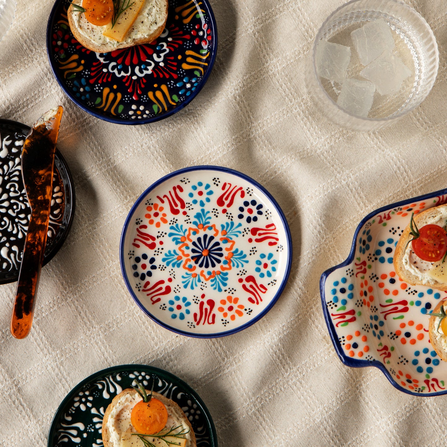 Hand-painted Turkish Dish - Evani White
