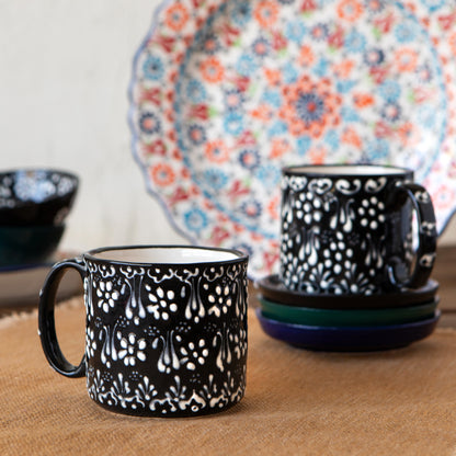 Hand-painted Turkish Mug - Evani Black