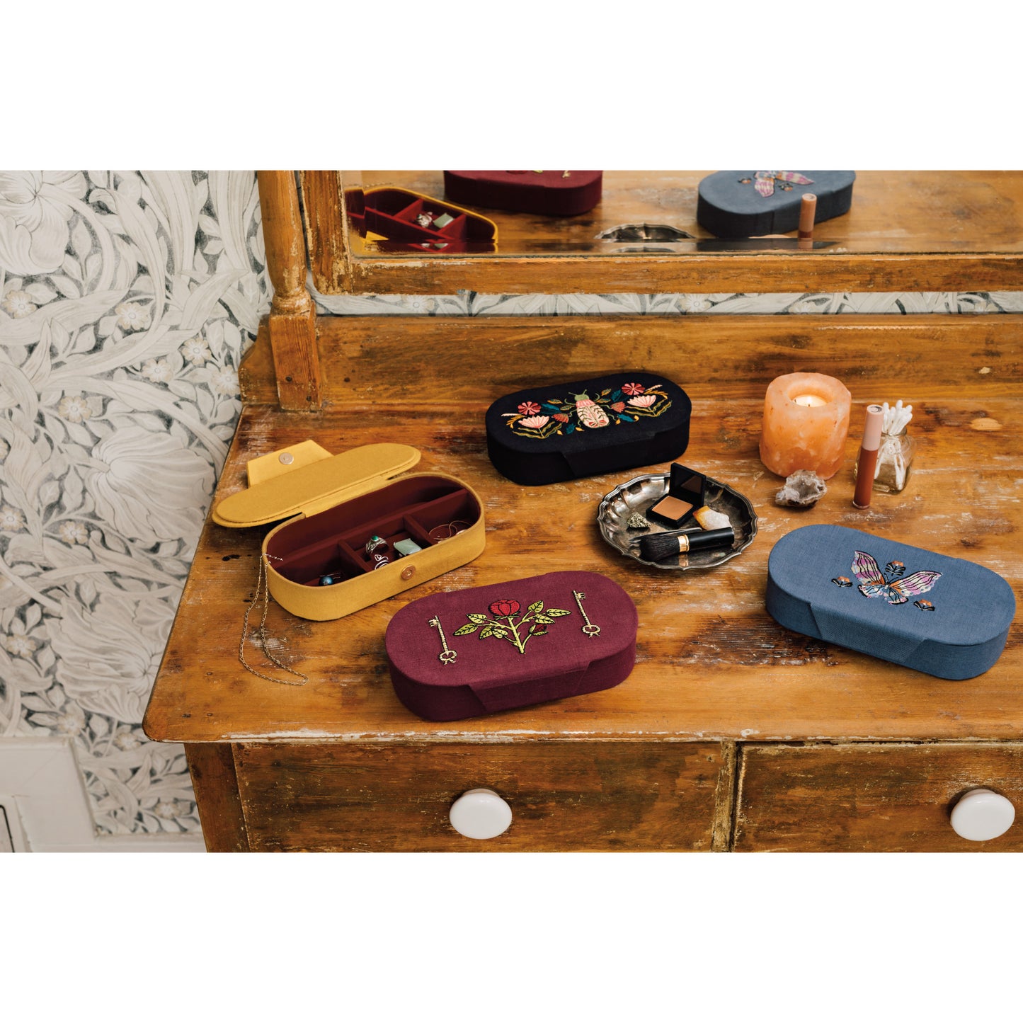 Aurora Embroidered Jewelry Box