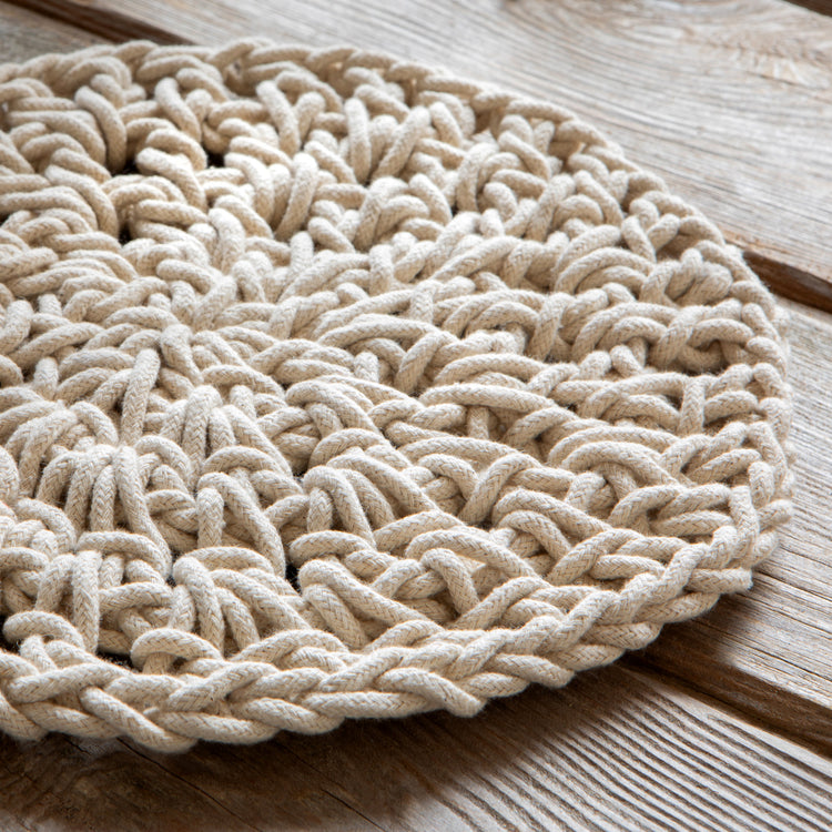 Natural Knotted Trivet