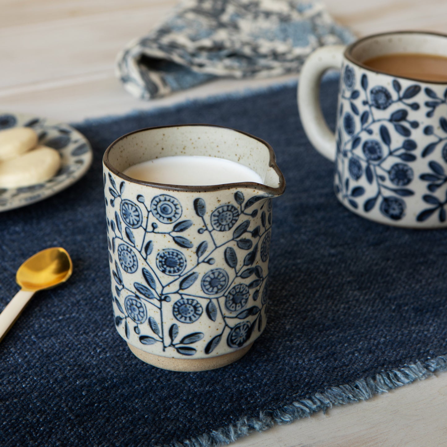 Calendula Element Creamer