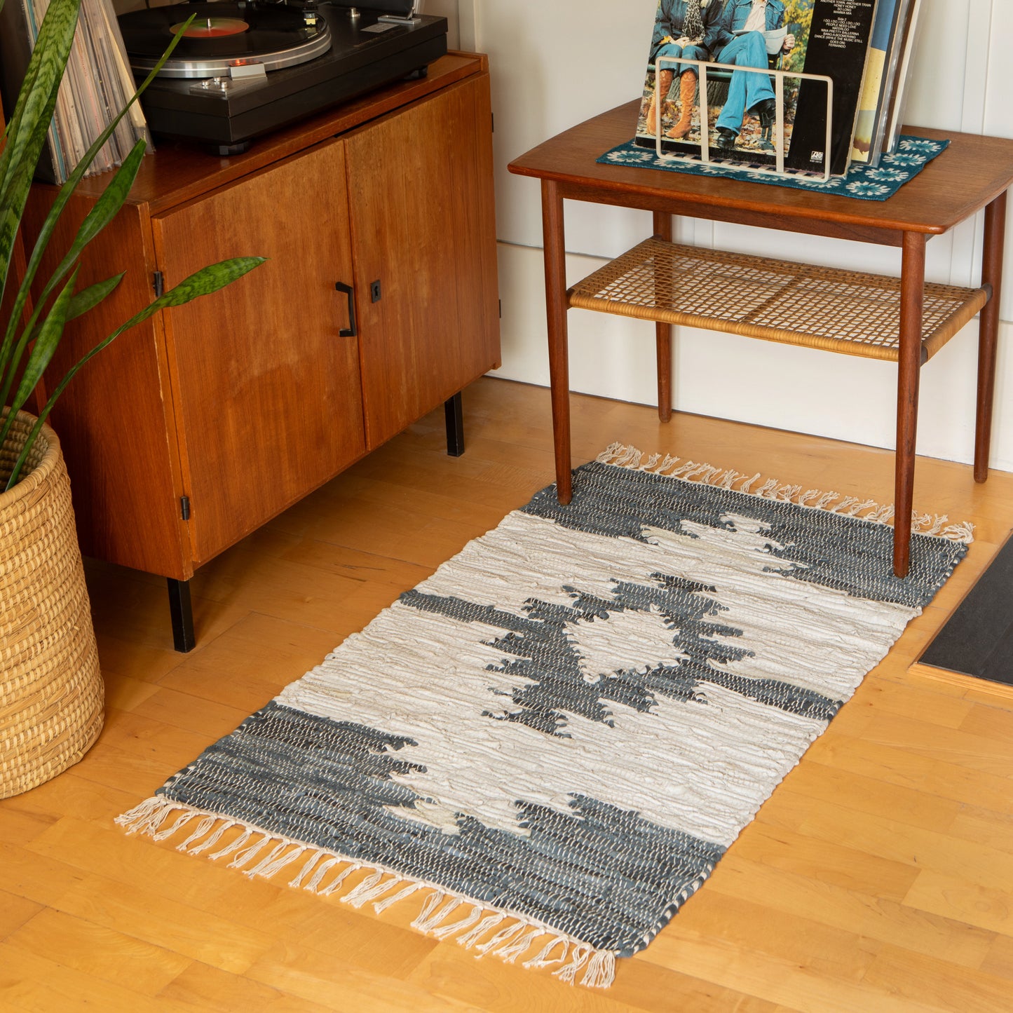 Step Recycled Leather Chindi Rug 2 x 3 ft