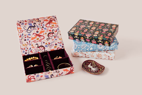 Jewelry Boxes & Cases