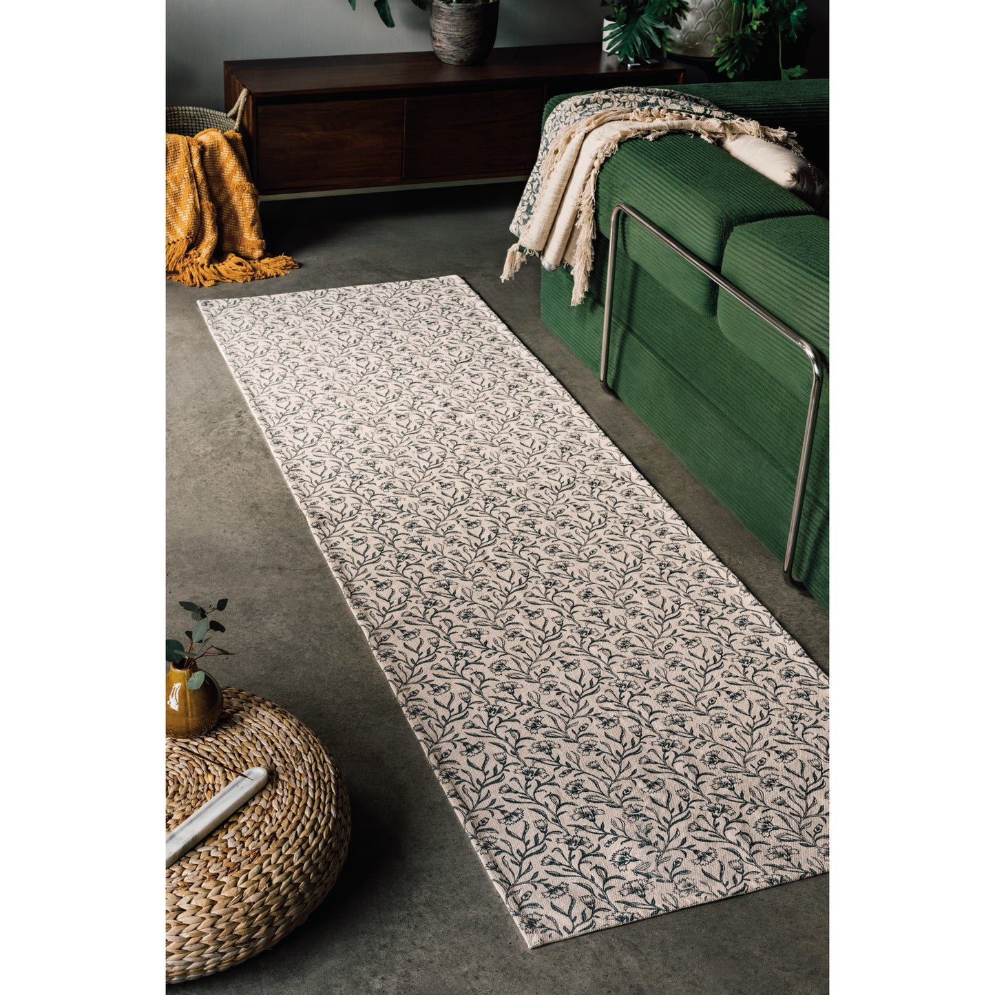 Lobelia Cotton Hallway Runner 2.5 x 8 ft