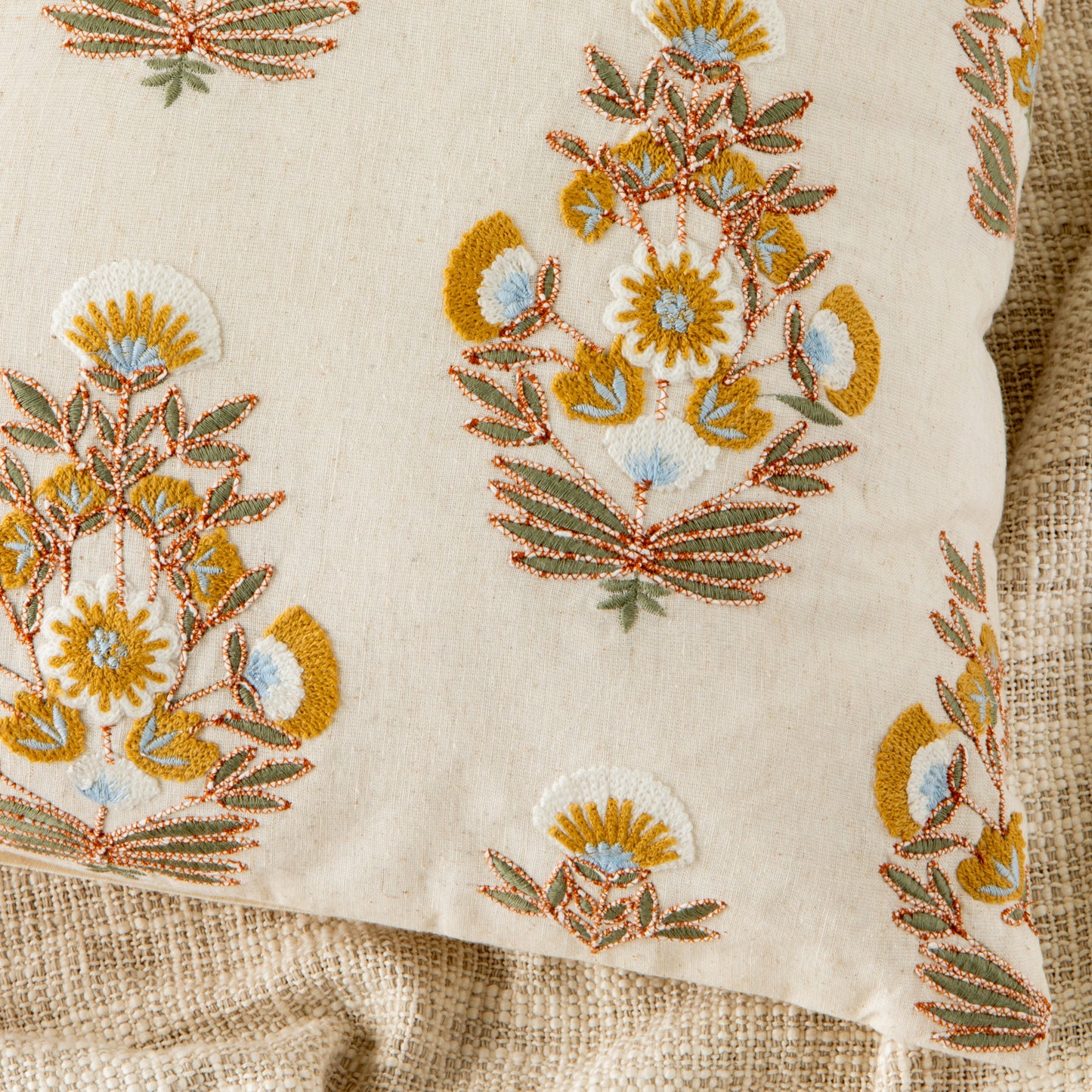 Tansy Pillow 20 x 20 inch