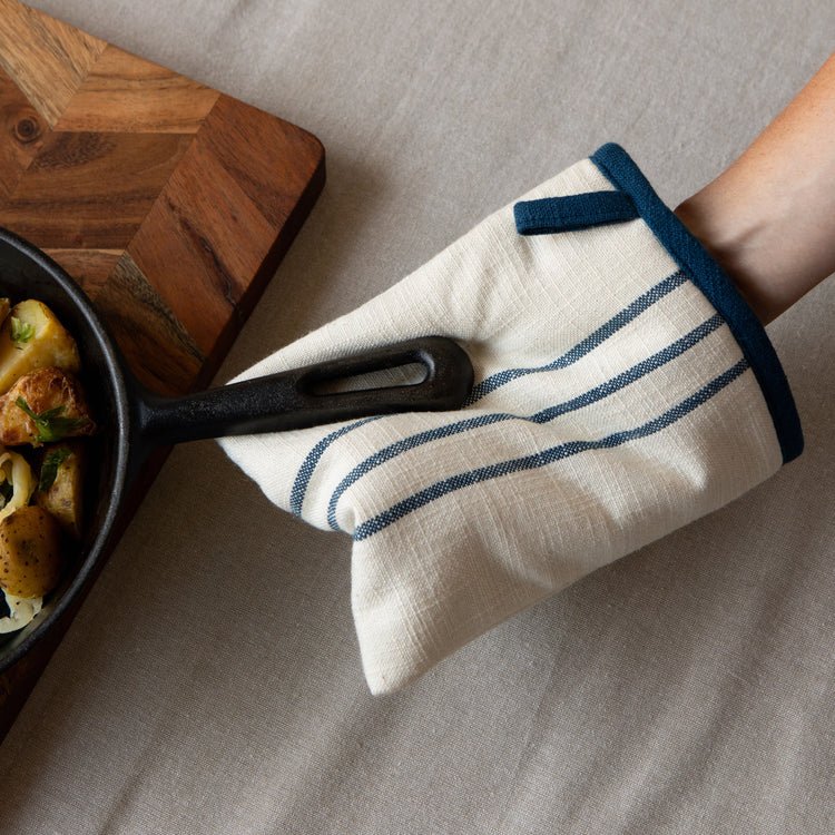 Camille Vintage French Oven Mitt