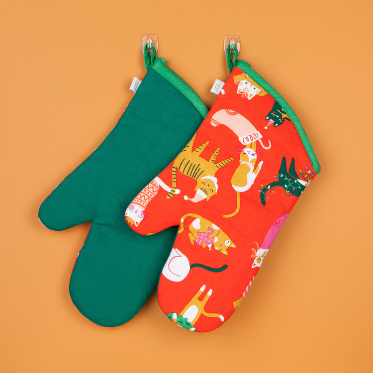 Let it Meow Christmas Oven Mitts Set of 2