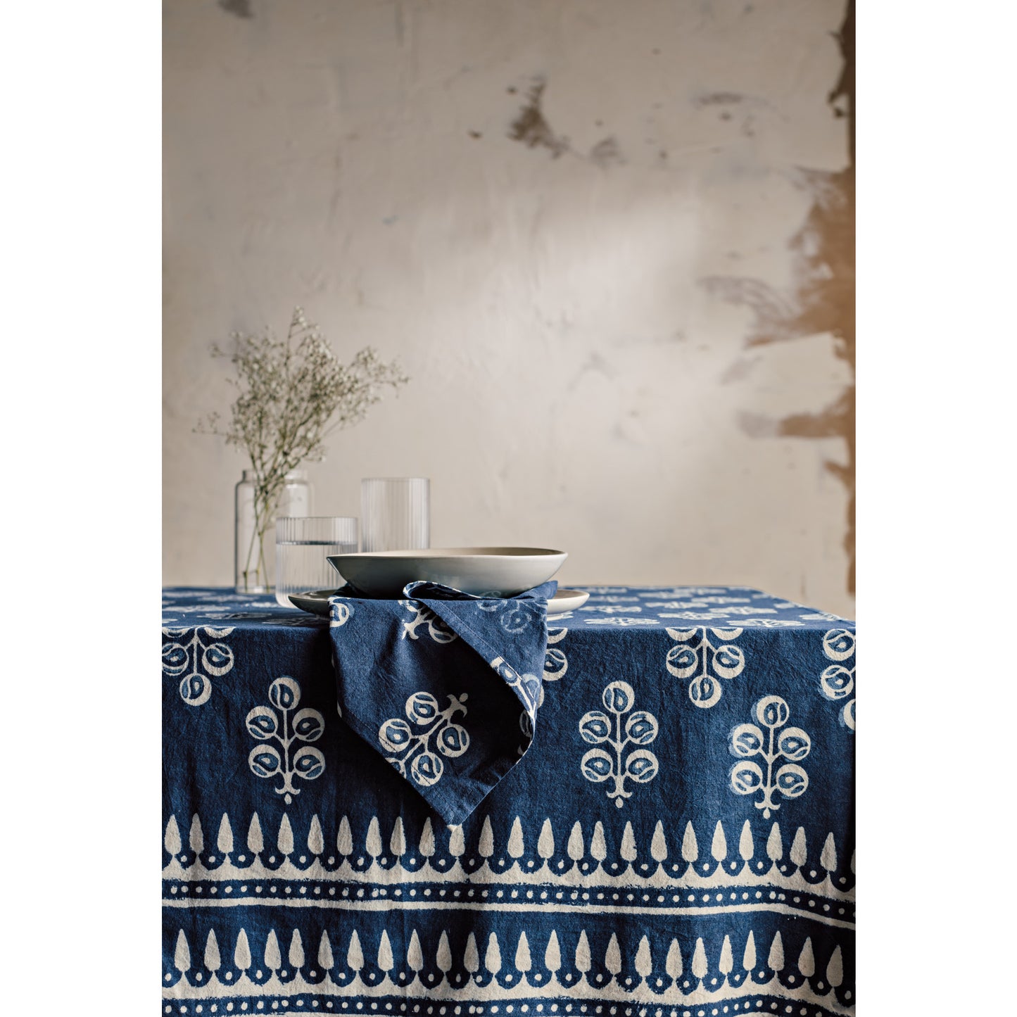 Hawthorn Block Print Tablecloth 90 x 60 inch