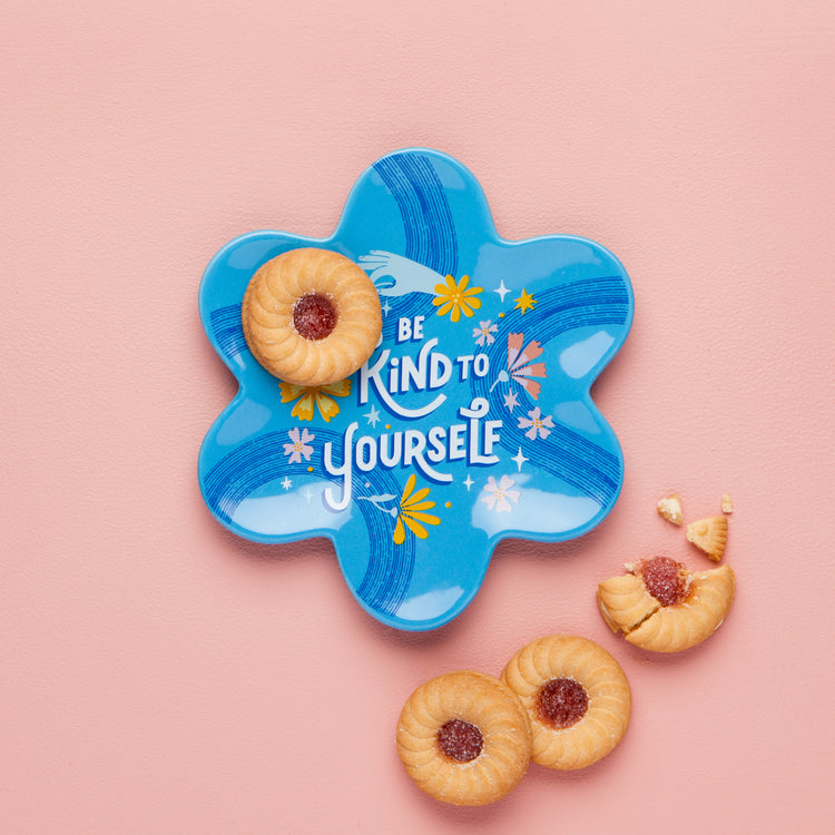 Care Club Shaped Dish