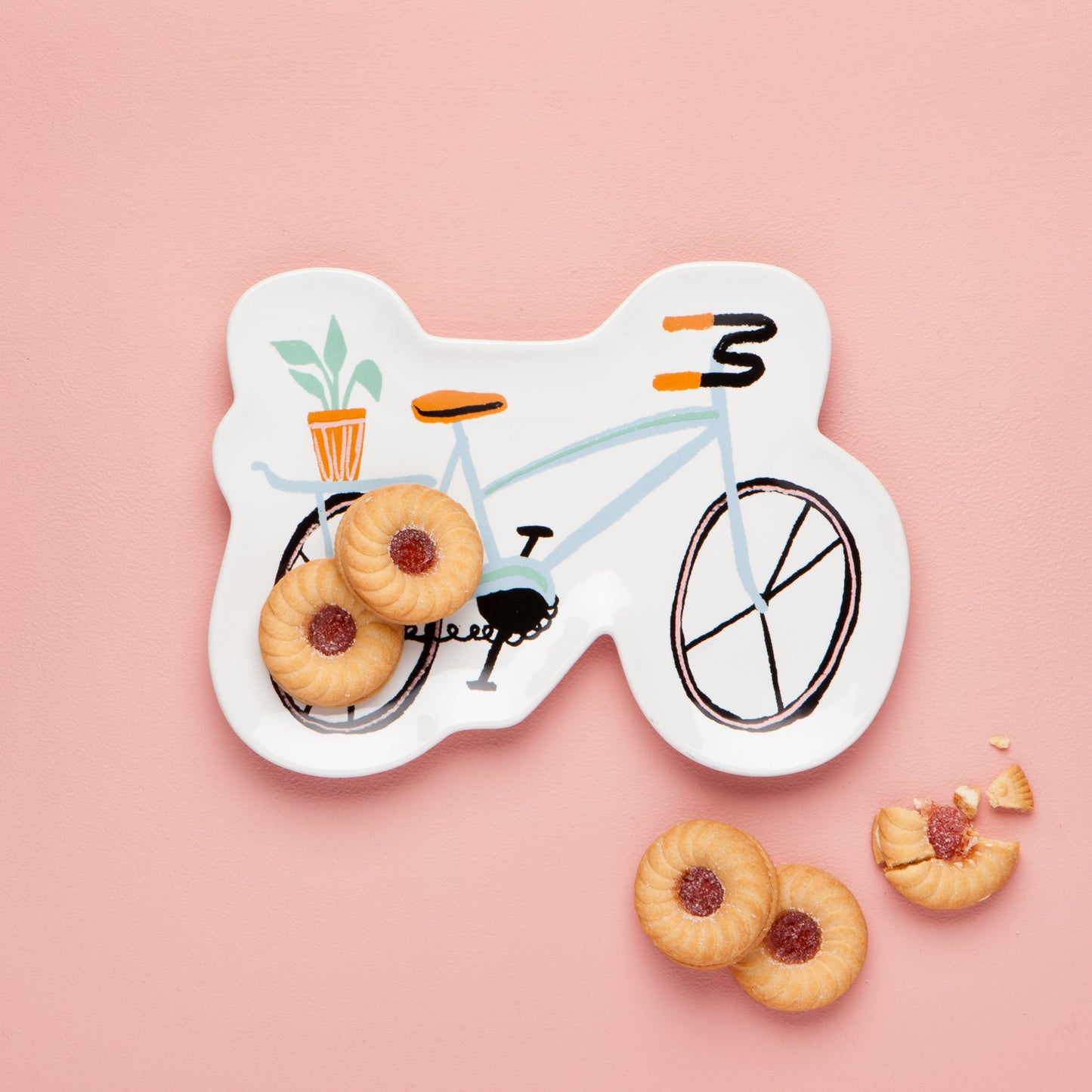 Ride On Shaped Dish