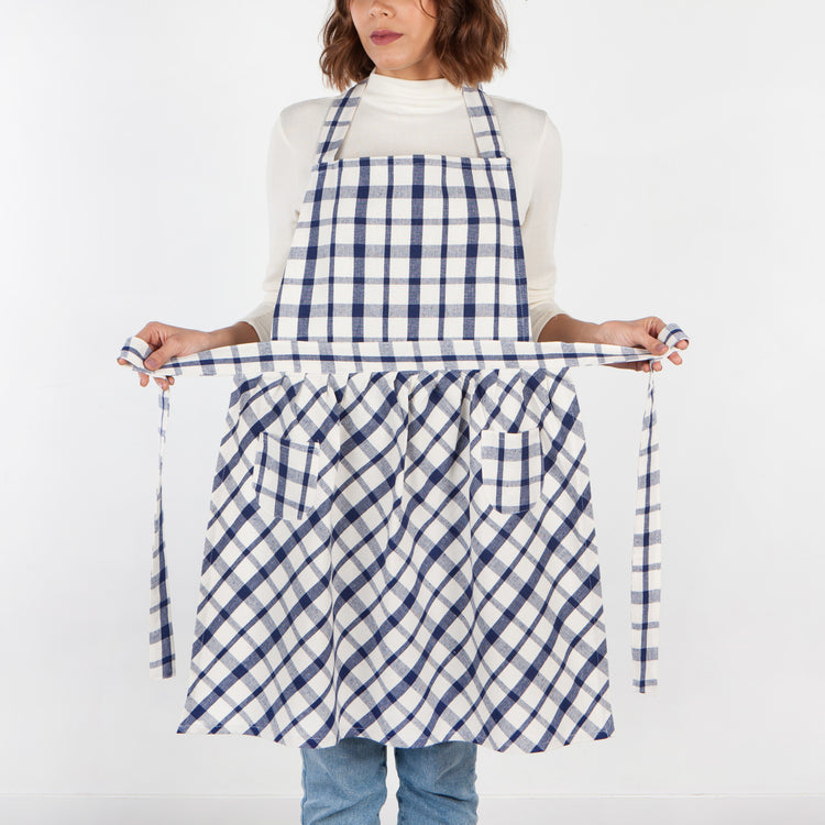 Belle Plaid Classic Apron